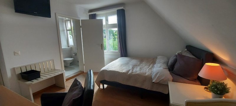 Foto 2 di Hauptstrasse 82, Ermatingen