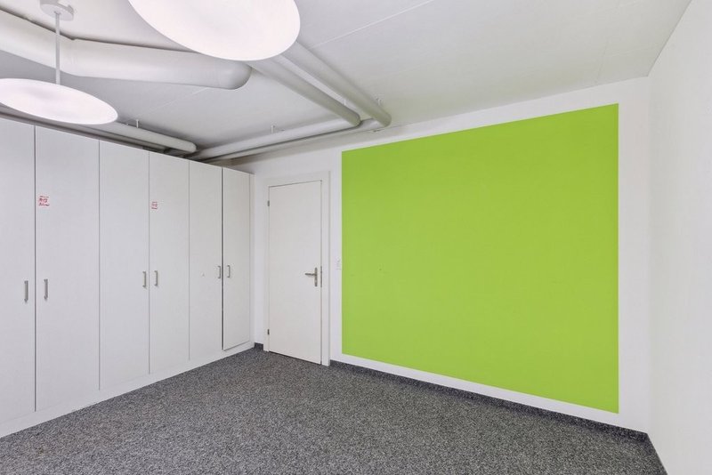 Foto 5 di Aufwiesenstrasse 4, Dietlikon
