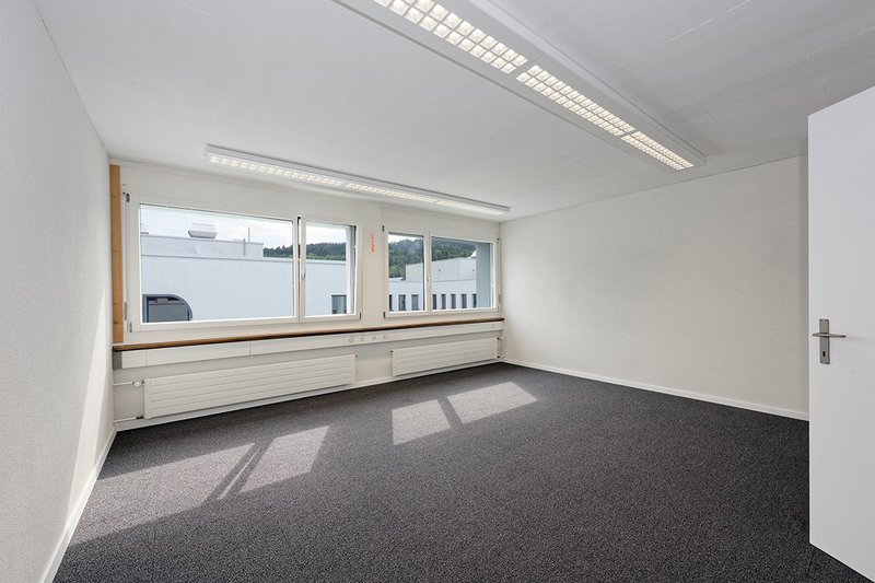 Photo 8 de Täfernstrasse 2, Dättwil