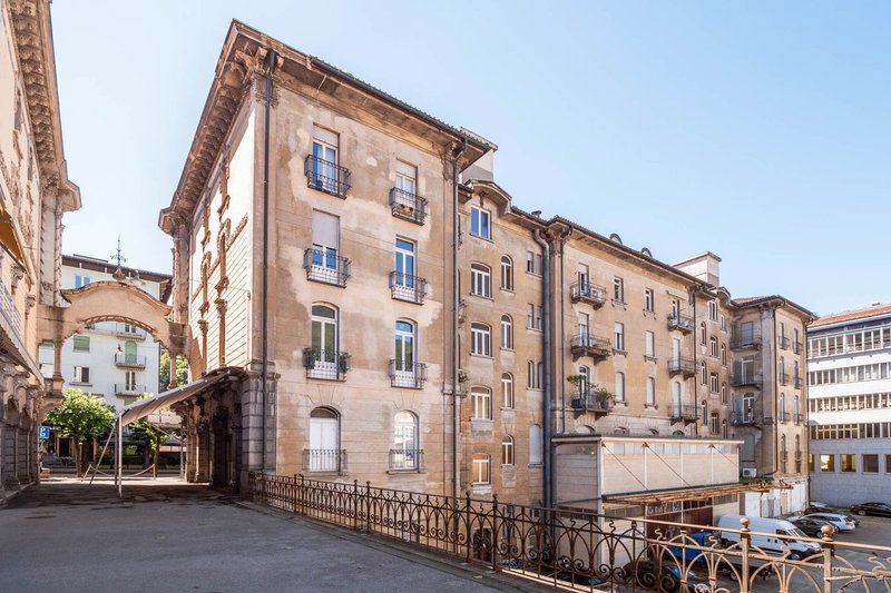 Foto 1 di Viale Stazione 21, Bellinzona
