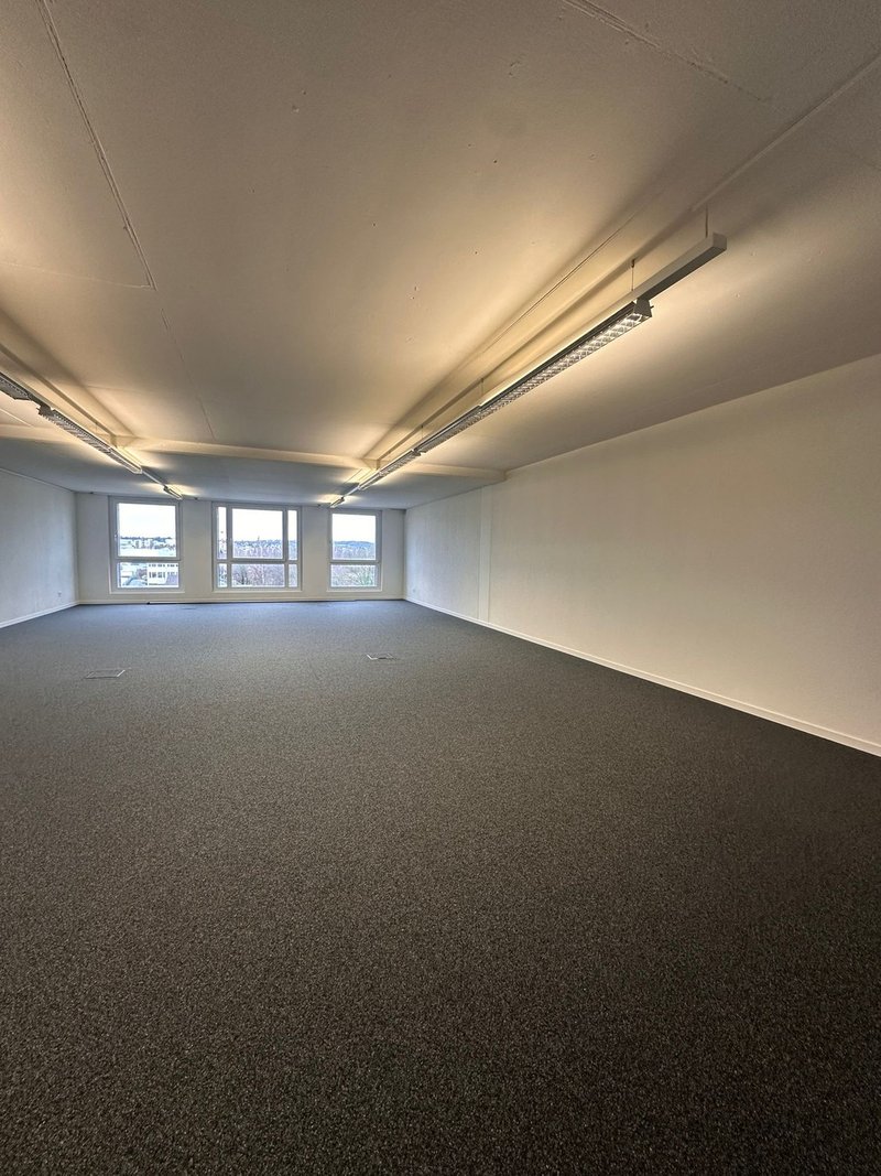 Foto 5 di Aegertstrasse, 11, Dietlikon