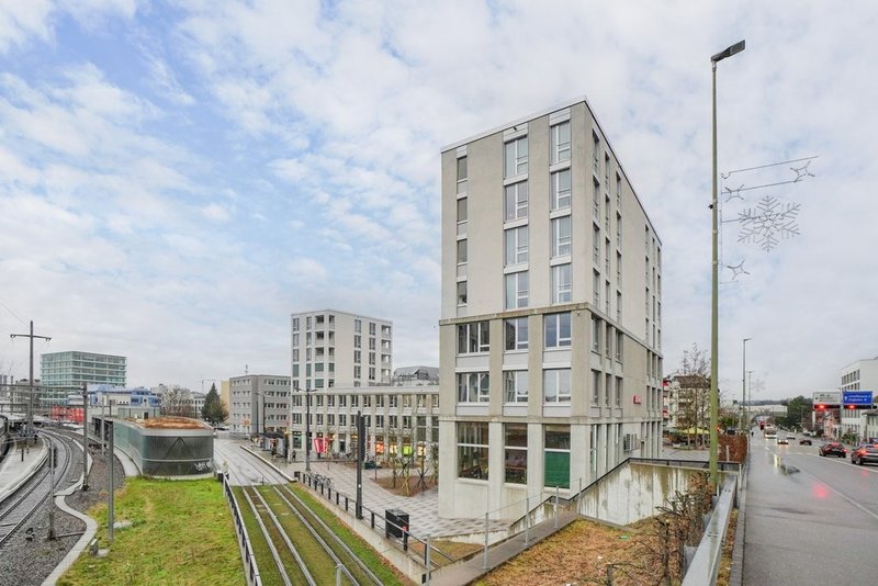 Photo 3 de Glattbrugg