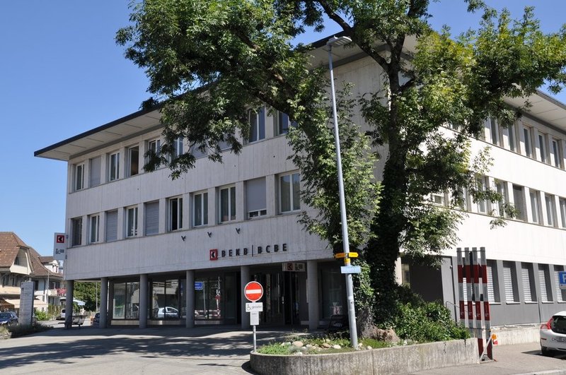 Foto 1 di Kreuzplatz 4, Konolfingen