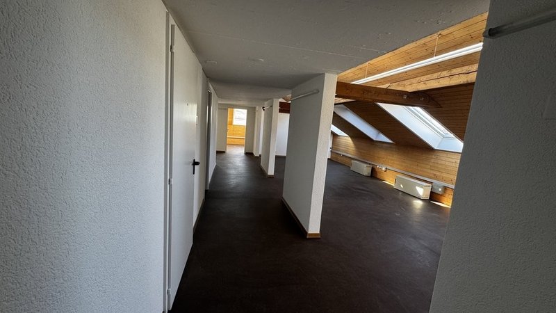 Foto 4 di Kreuzplatz 4, Konolfingen