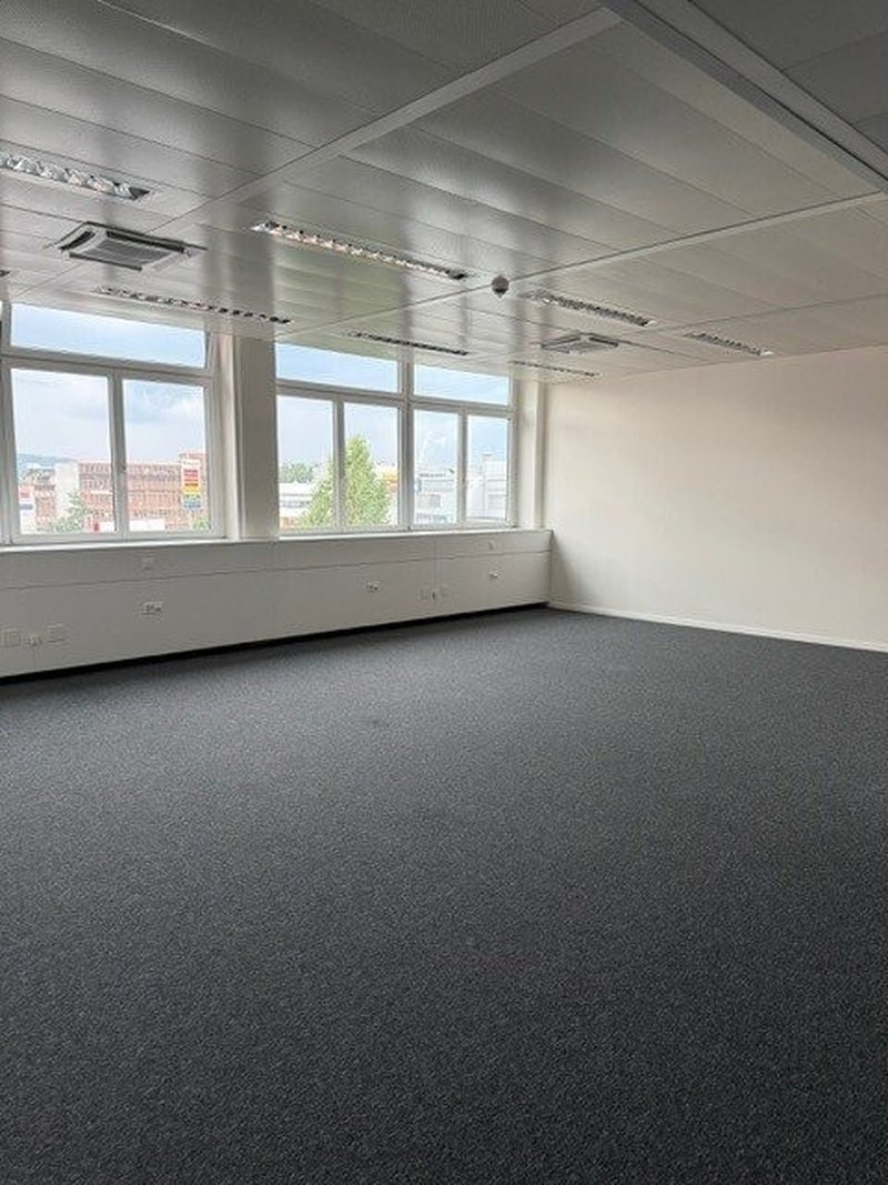Foto 7 di Industriestr. 31 (Verw.-Trakt), Dietlikon