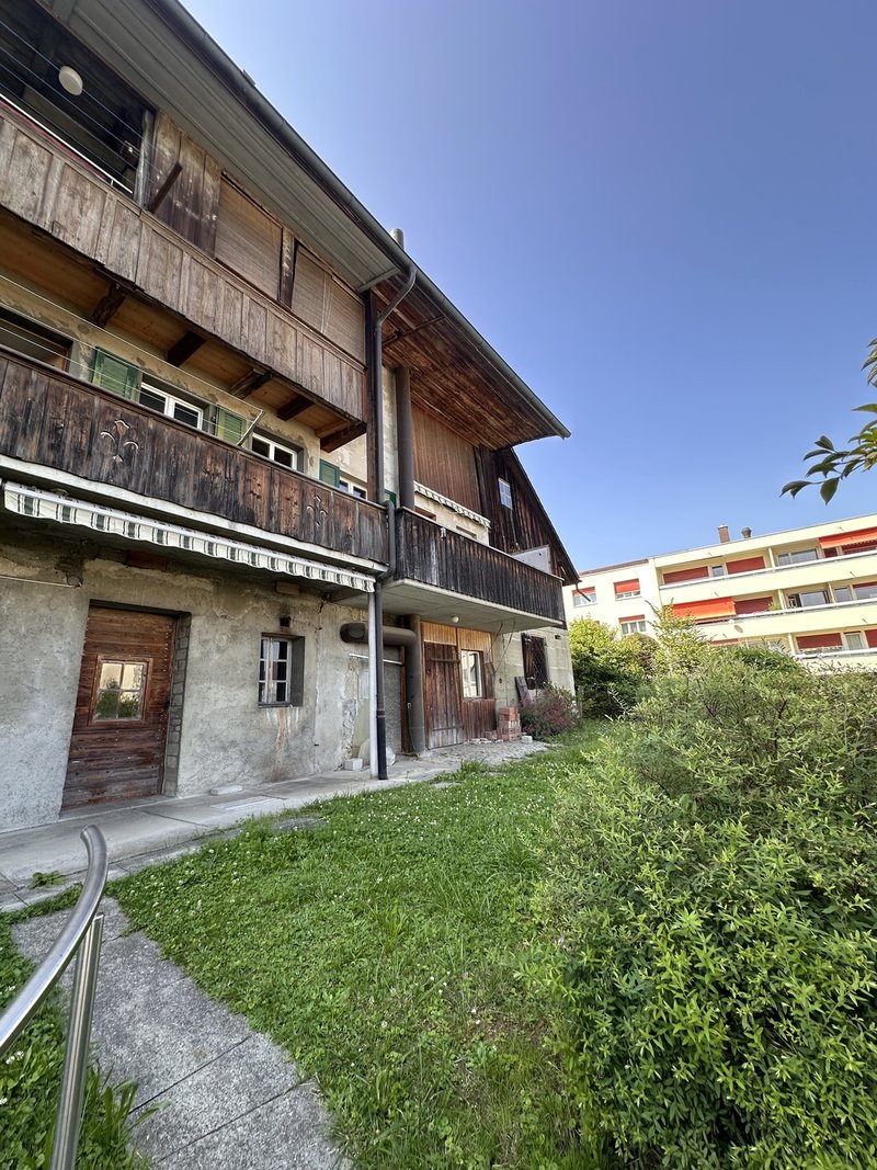 Foto 1 di Lyss-Strasse 30, Aarberg
