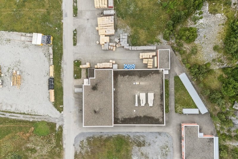 Foto 2 di Via Innovativa 1, Domat/Ems