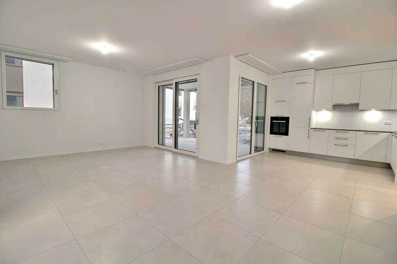 Photo 2 of Rue des Frères-Lumière 22, Marly