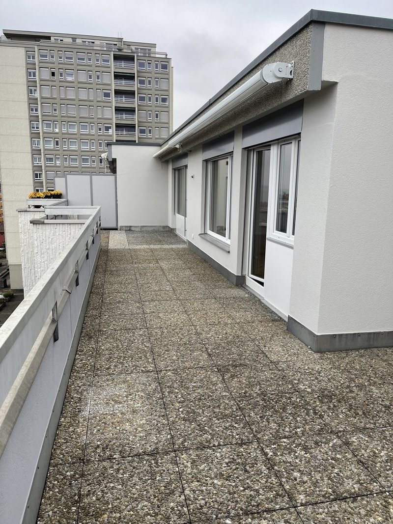 Photo 8 of Rue de Champréveyres 11, Neuchâtel