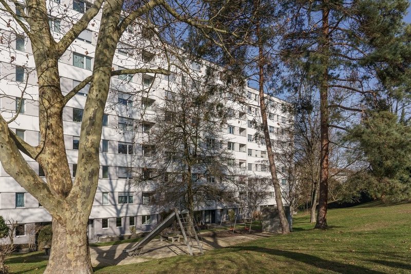 Foto 1 di Gorenmattstrasse 2, Binningen