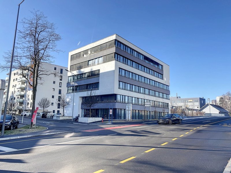 Foto 2 di Rte St-Nicolas-de-Flüe 2, Fribourg