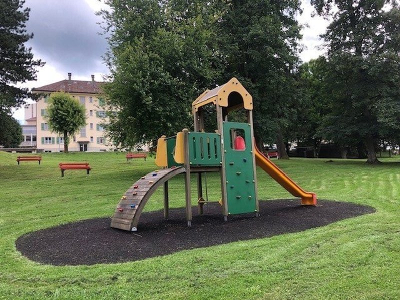 Photo 7 de Rue des Jeanneret 51, Le Locle