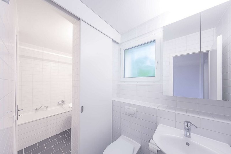 Photo 2 de Badhausstrasse 15, Biel/Bienne