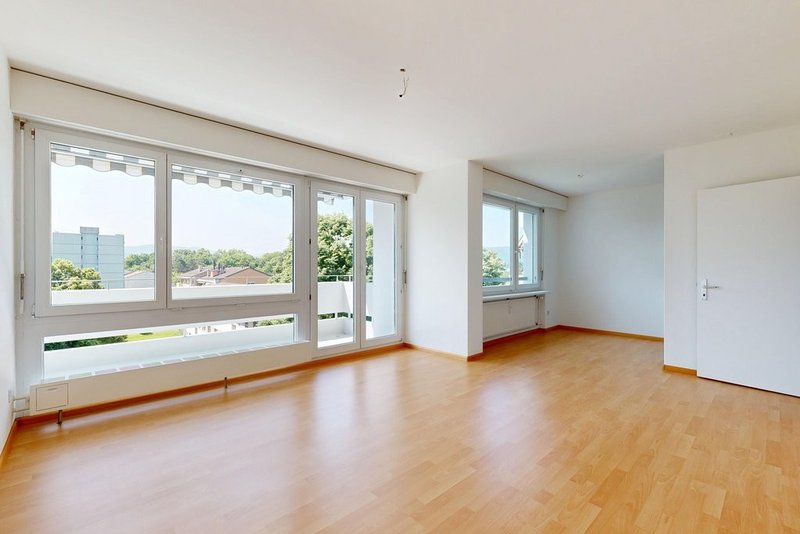 Foto 1 di General Guisan-Strasse 20, Arlesheim