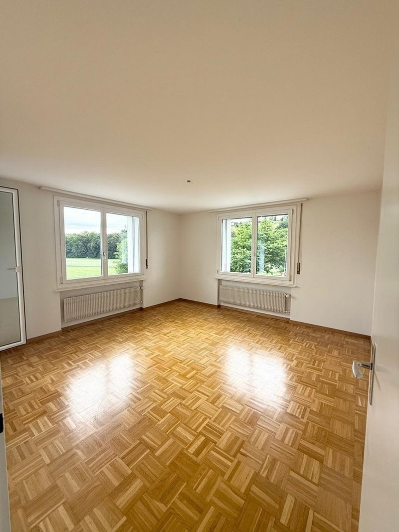 Photo 2 de Bernstrasse 66, Flamatt