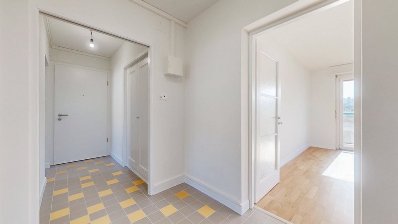 Foto 6 von Rue du Locle 12, La Chaux-de-Fonds
