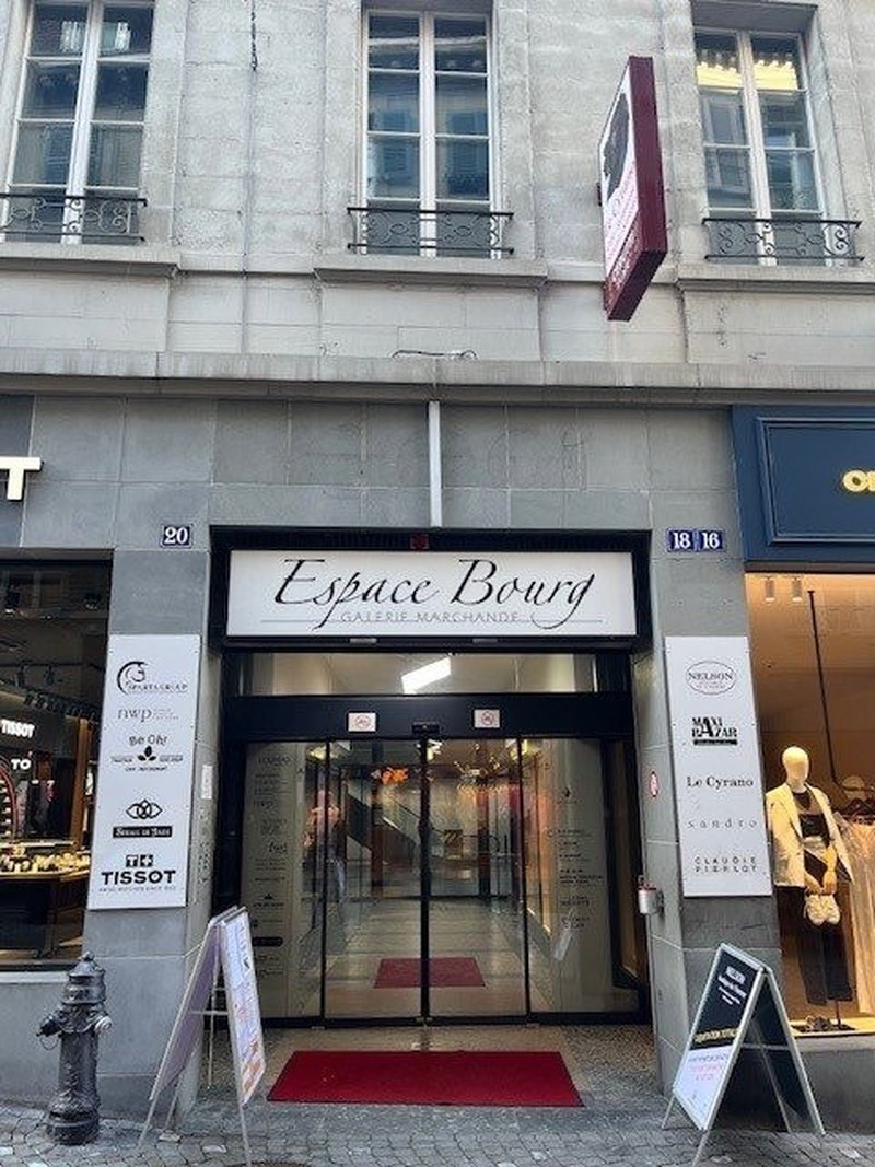 Photo 1 de Rue de Bourg 16 - 20, Lausanne