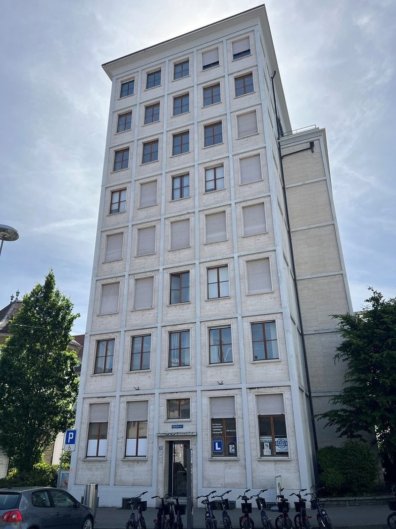 Photo 1 de Place de la Gare 15, Fribourg