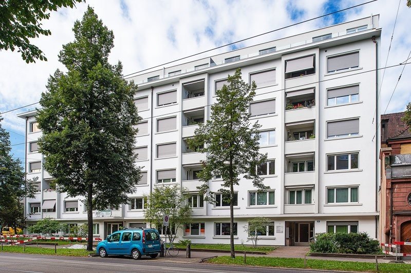 Foto 1 di Peter Merian-Strasse 2, Basel