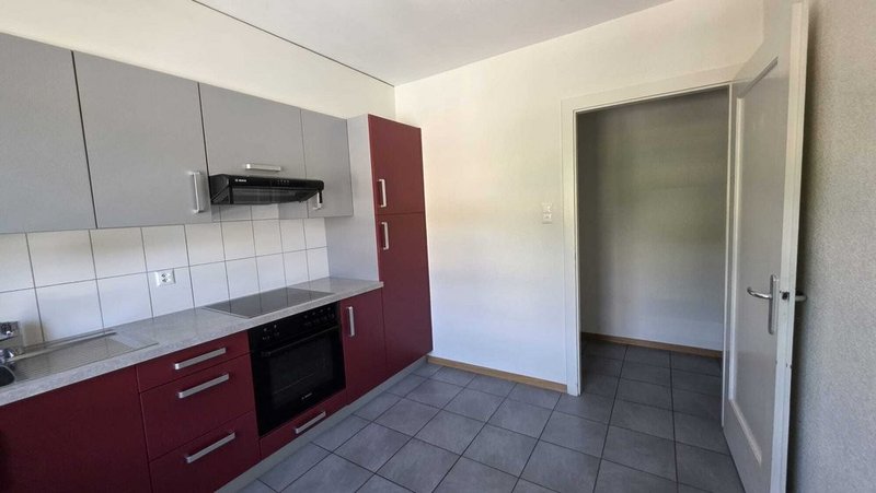 Foto 1 di Rue Girardet 21, Le Locle