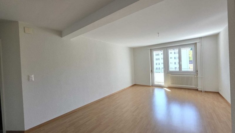 Foto 3 di Rue Girardet 21, Le Locle