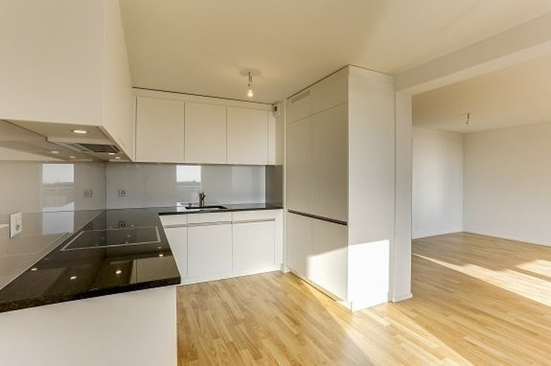 Foto 2 di Rue des Cerisiers 32, Neuchâtel