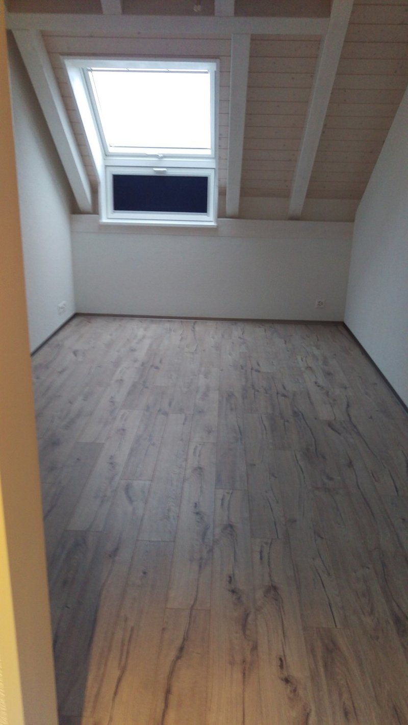Foto 3 di Schulhausstrasse, Dotzigen