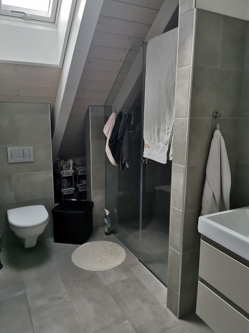 Foto 6 di Schulhausstrasse, Dotzigen
