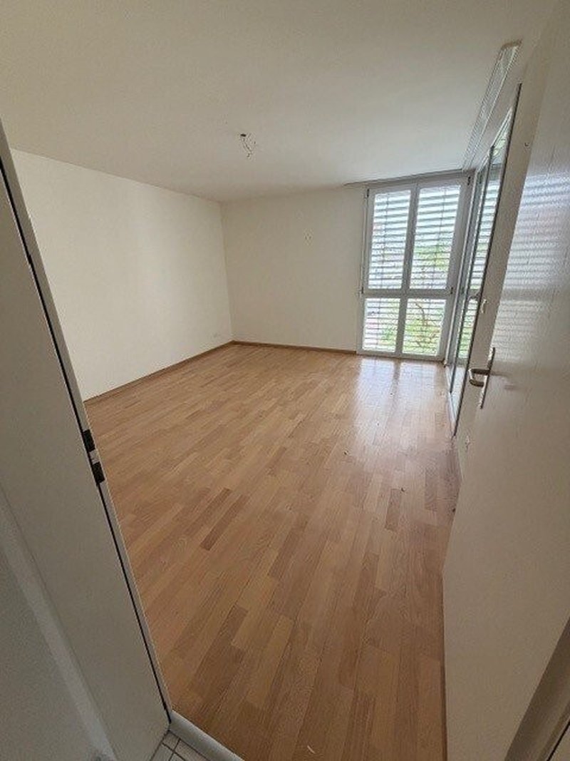 Foto 3 von Reinacherstrasse 3, Therwil