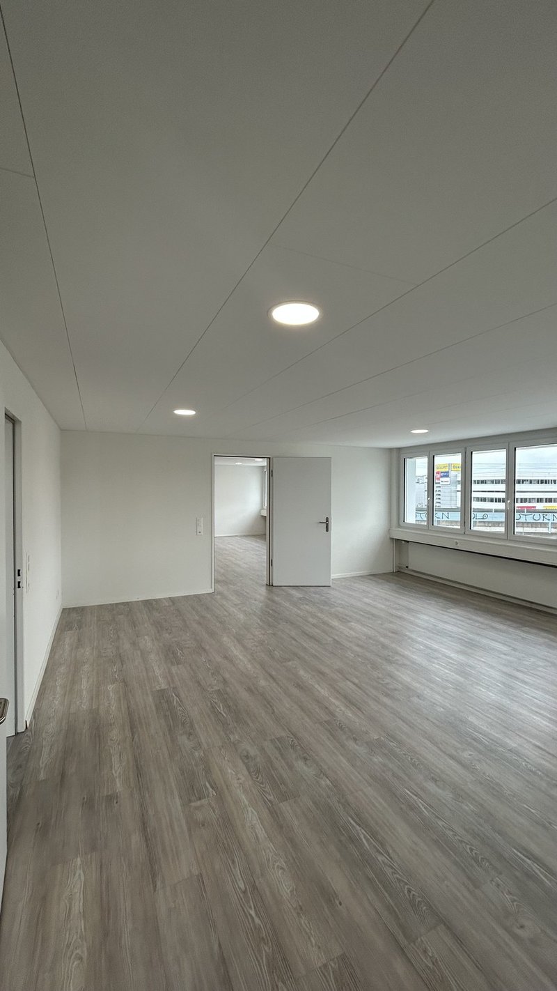 Foto 5 di Neue Winterthurerstrasse 30a, Dietlikon
