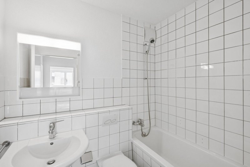 Foto 4 di Hauptstrasse 30, Birsfelden