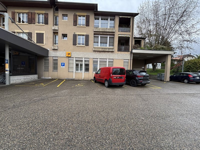 Foto 1 di Bevaix