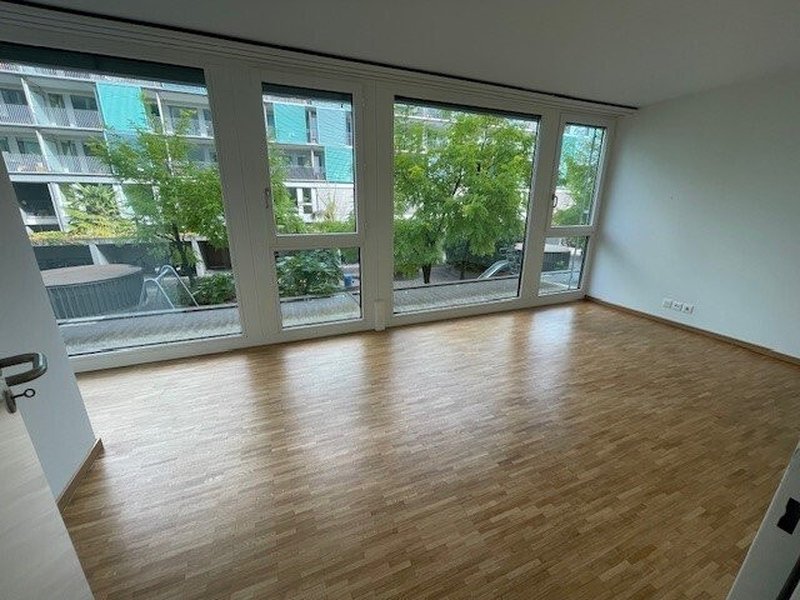 Foto 5 di Margrit-Rainer-Strasse 11 A, Zürich