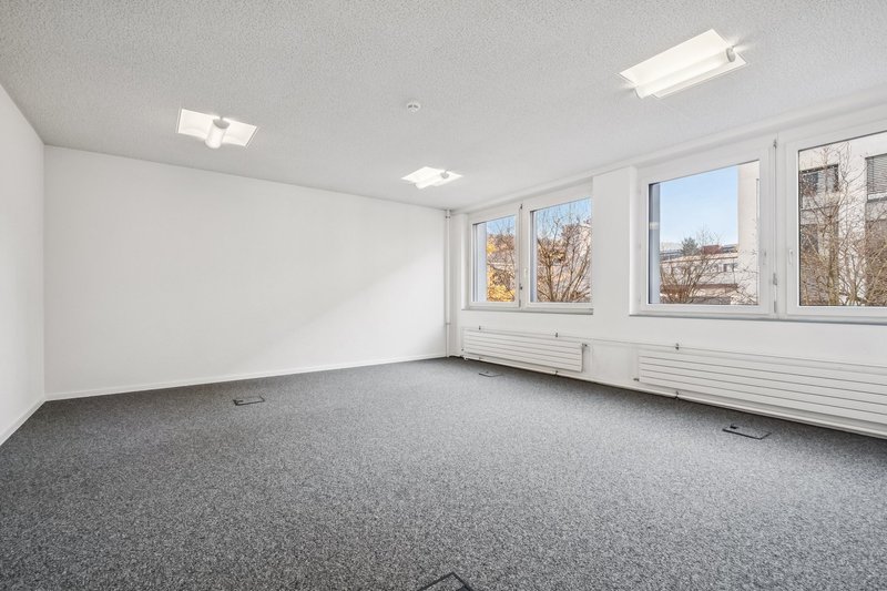 Photo 2 de Täfernstrasse 4, Baden-Dättwil