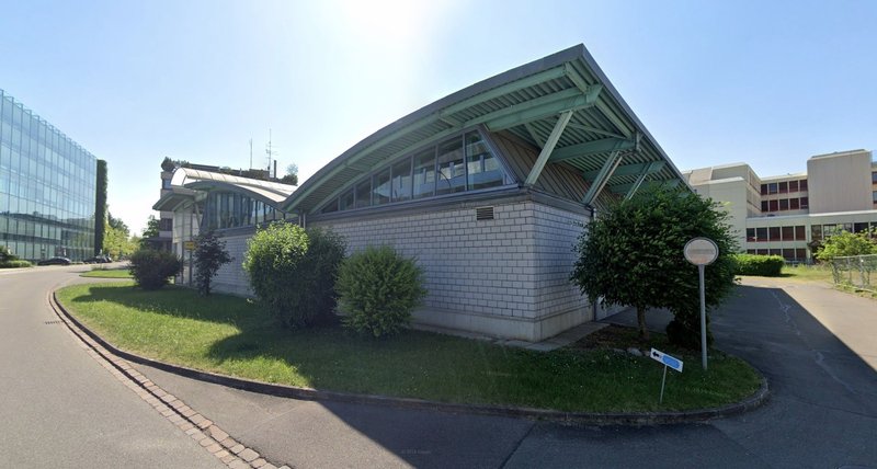 Foto 2 di Feldeggstrasse 10, Glattbrugg