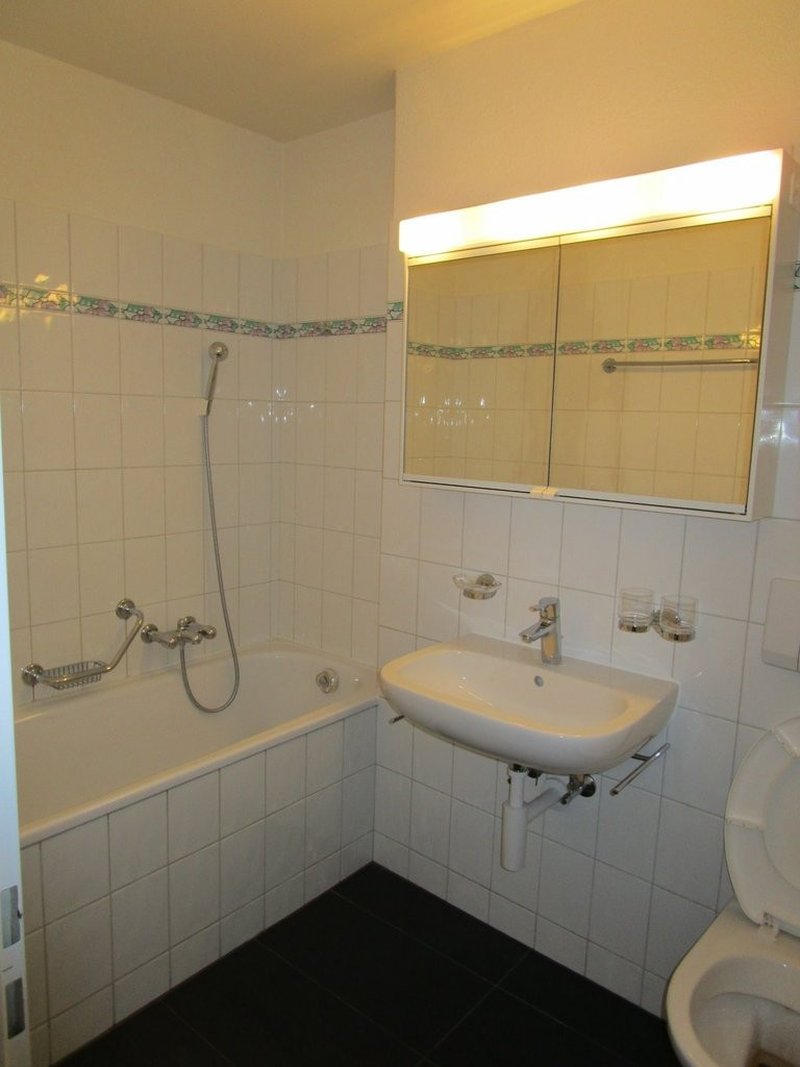 Foto 6 di Rue des Parcs 46, Neuchâtel