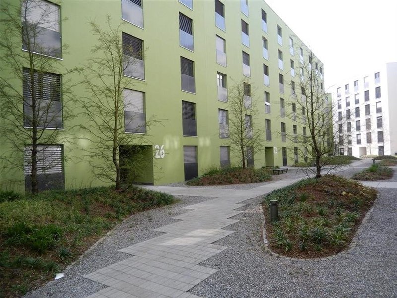 Foto 1 von Seidenstr. 12, Dübendorf