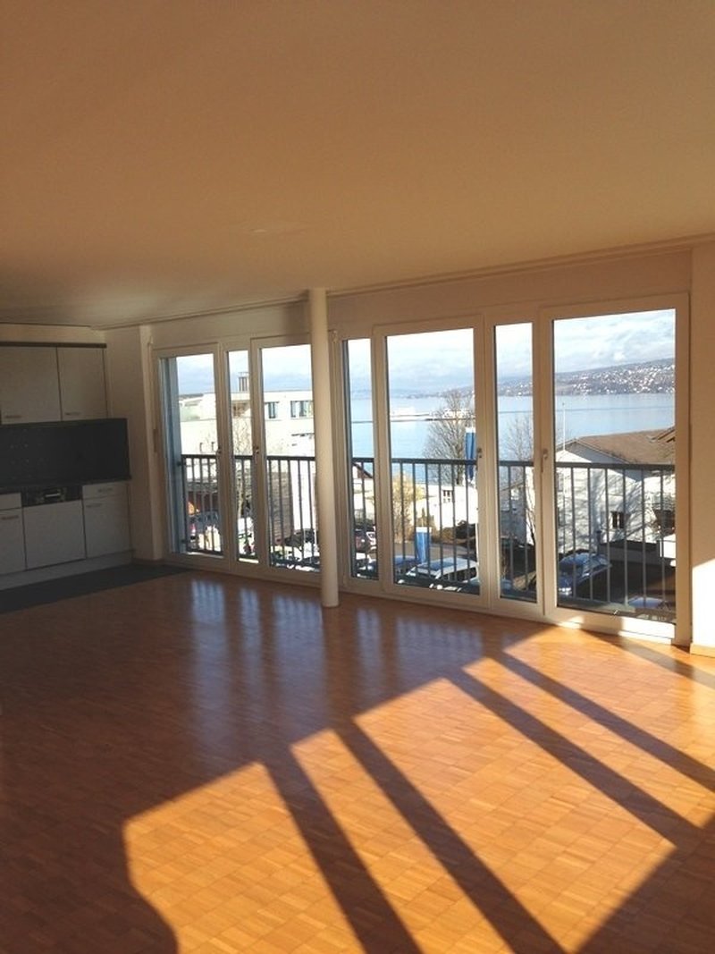 Foto 2 di Seestrasse 292, Horgen