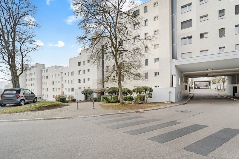 Foto 1 di Loowiesenstrasse 47, Adlikon b. Regensdorf