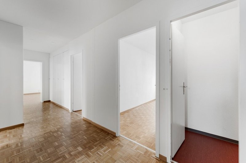 Foto 3 di Loowiesenstrasse 47, Adlikon b. Regensdorf