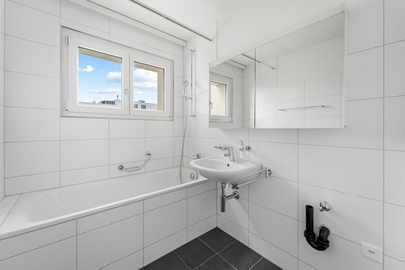 Foto 7 di Loowiesenstrasse 47, Adlikon b. Regensdorf