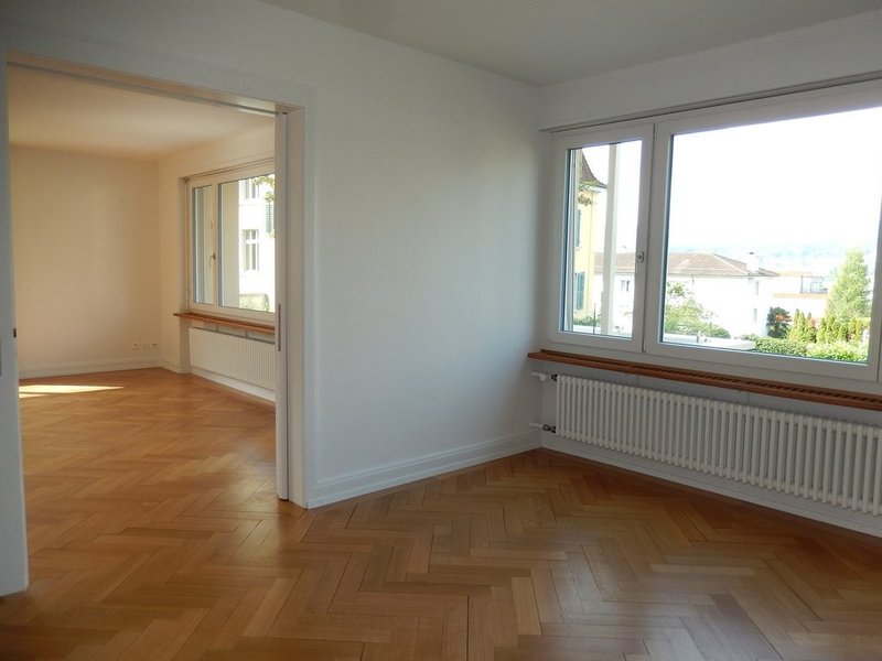 Foto 2 von Zürichstrasse 80, Küsnacht
