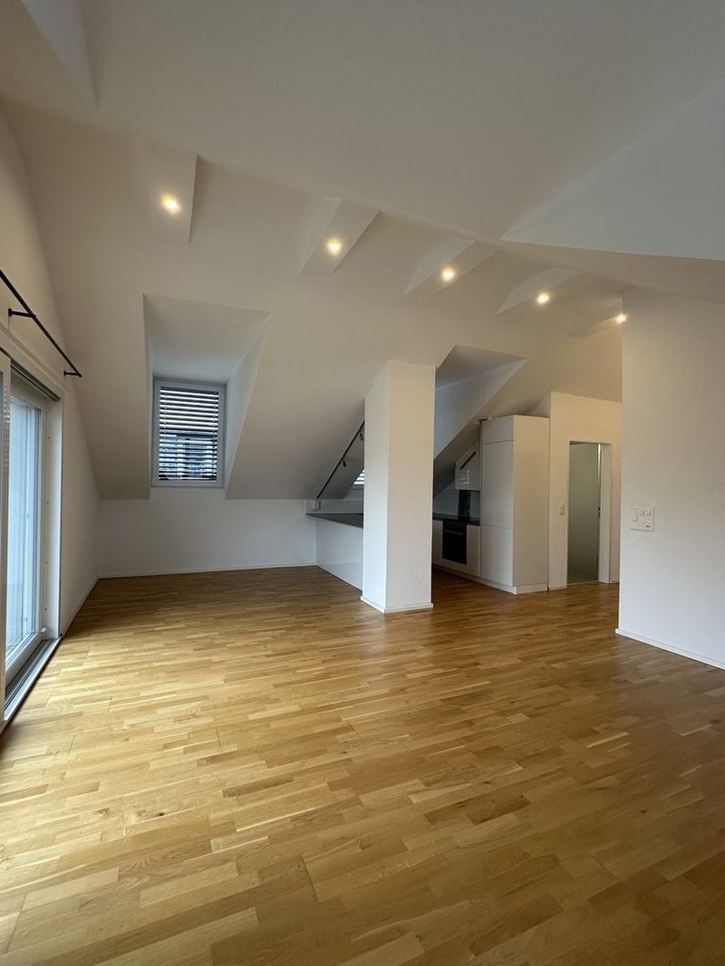 Foto 4 di Eienstrasse 4, Safenwil