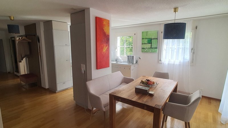 Foto 2 di Isenbachstrasse, Bonstetten