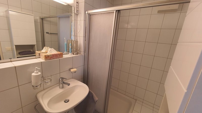 Foto 8 di Isenbachstrasse, Bonstetten