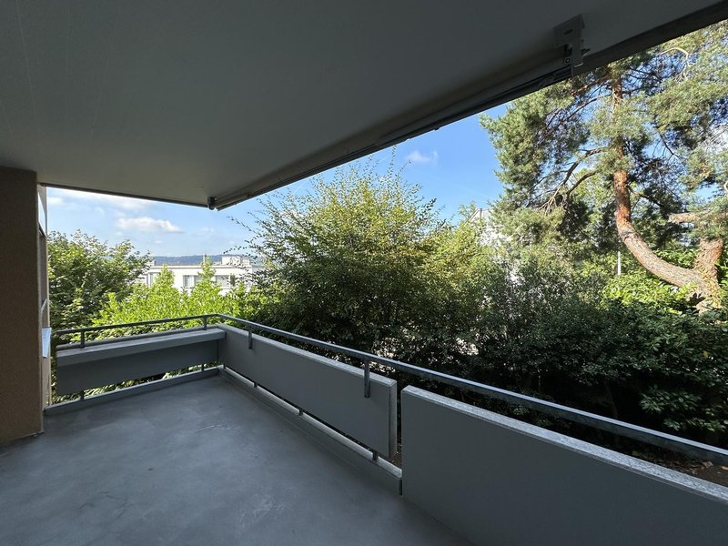 Foto 5 di Am Holbrig 4, Zürich