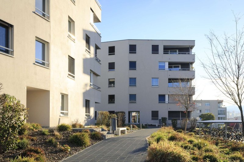 Foto 4 di Chemin des Epinettes 69, Marly