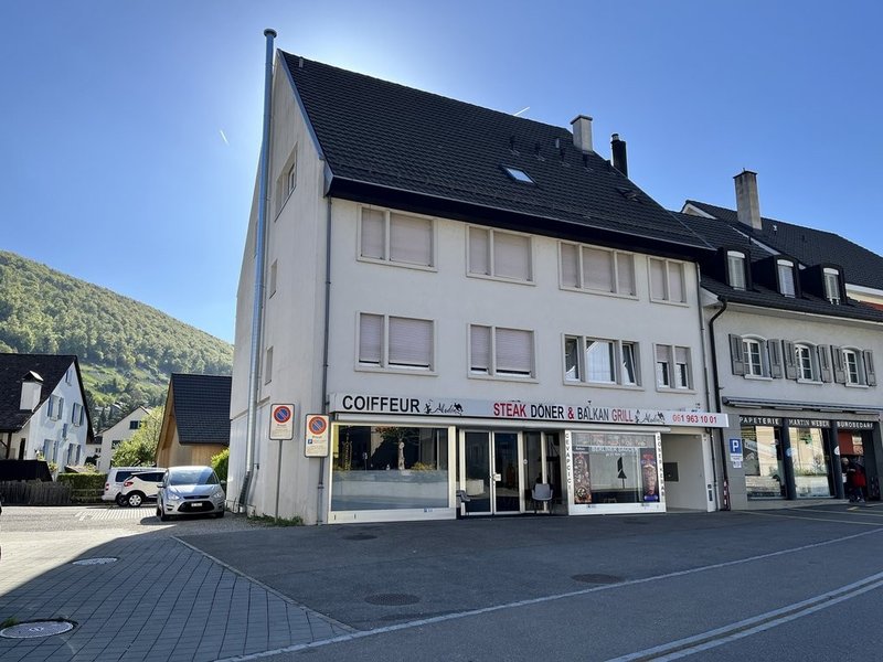 Foto 1 di Hauptstrasse 52, Oberdorf