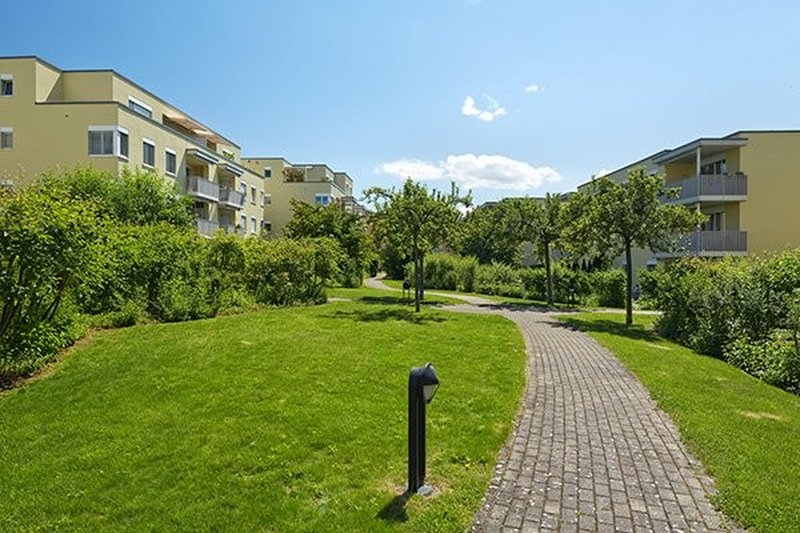 Foto 2 di Bruderholzstr. 26, Binningen