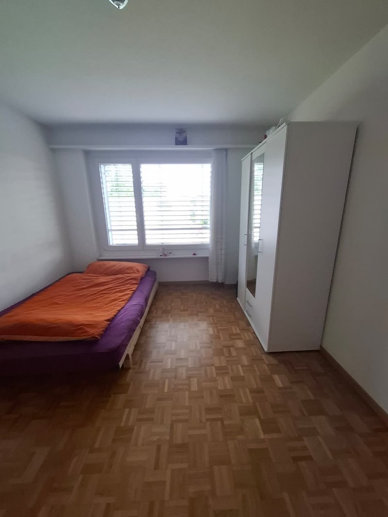 Foto 1 di Lindenstrasse 25, Effretikon